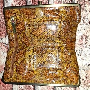 Hobo | Original Lauren Clutch Wallet - Double Kisslock Snakeskin Embosse Leather